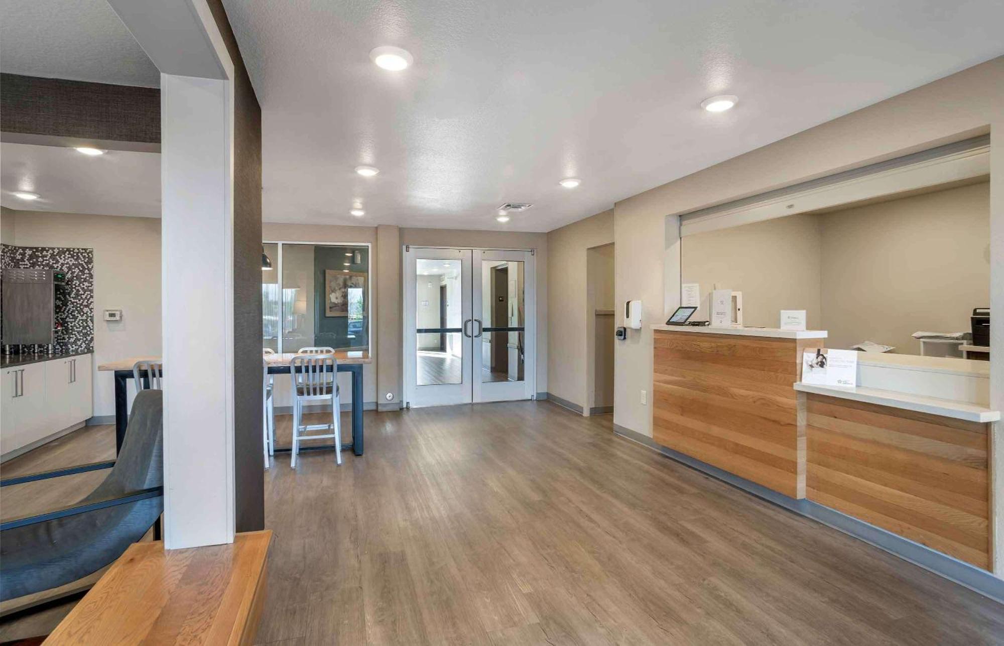 Extended Stay America Select Suites - Charlotte - Northlake Exteriör bild